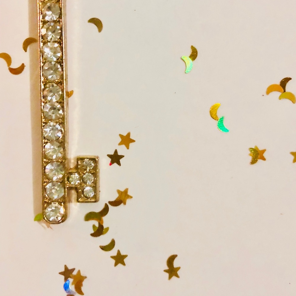 Magical Key Pendant - Picture 5 of 5